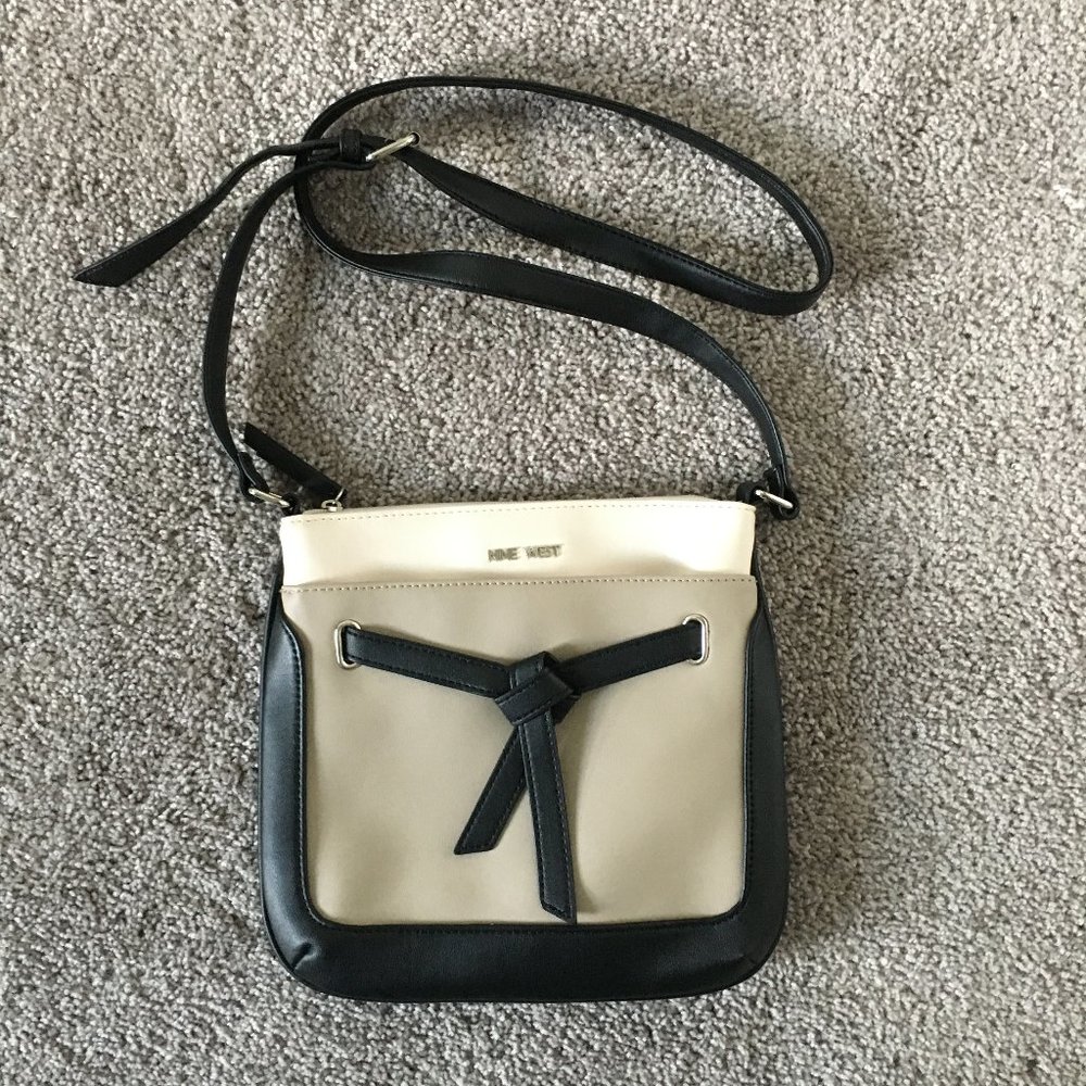Nine west cross body purse